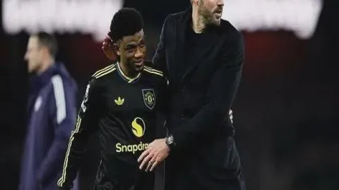 “西布朗正式引入尤文后卫弗拉博塔，下周二体检后锁定三年长约。”